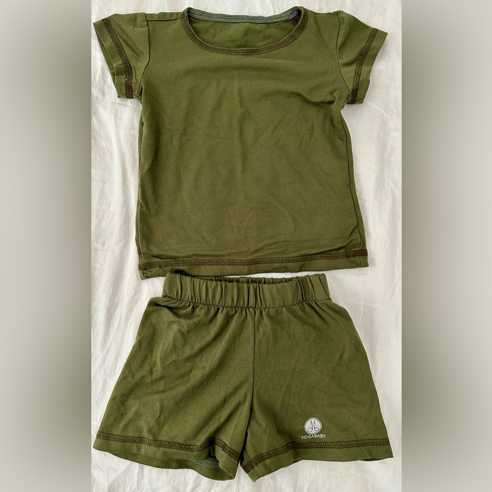 YogaBaby Soft Microfiber Baby Shirt & Shorts Set 12-18 months